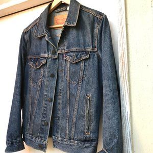 Levi's denim trucker jacket